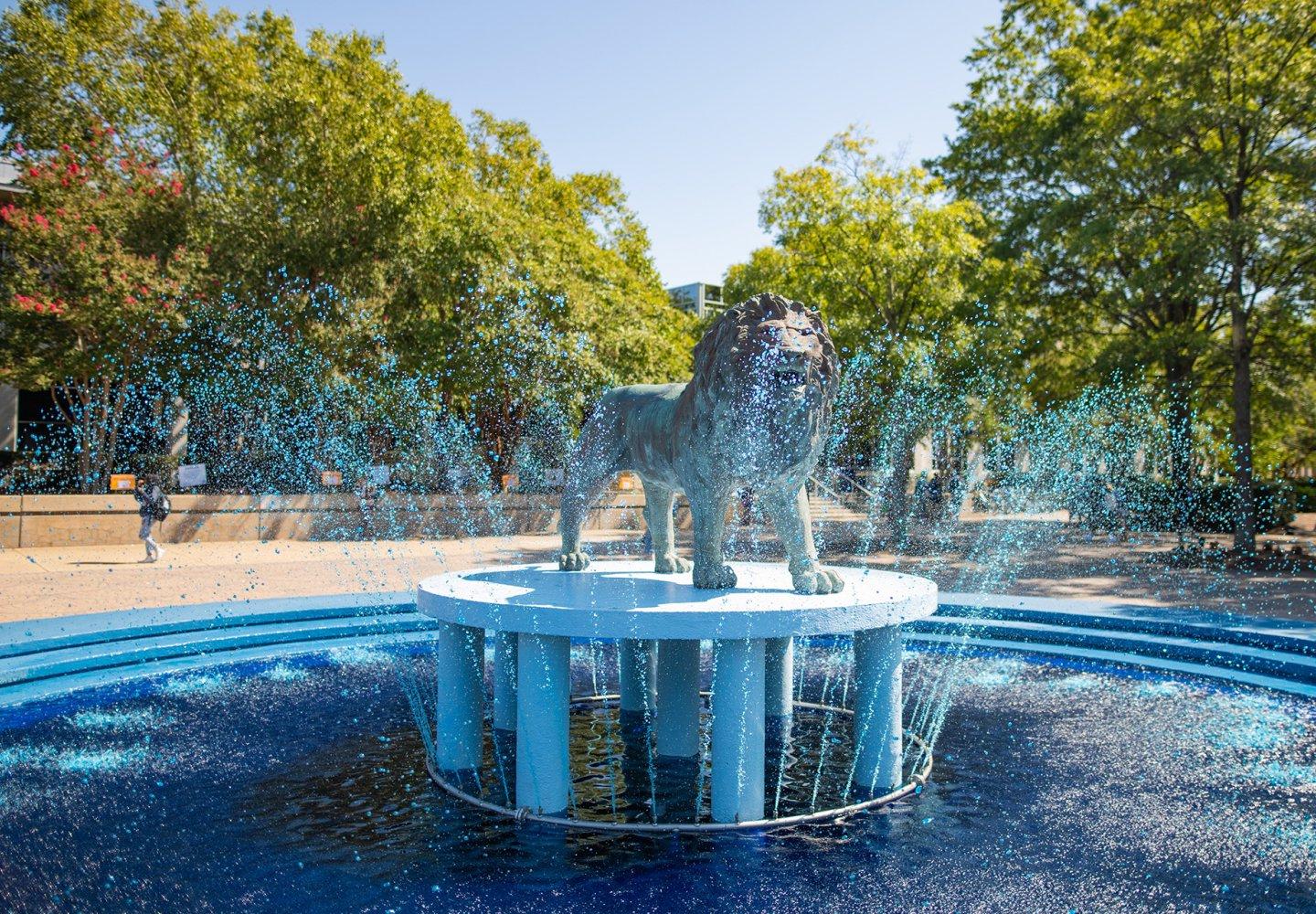 blue lion fountain